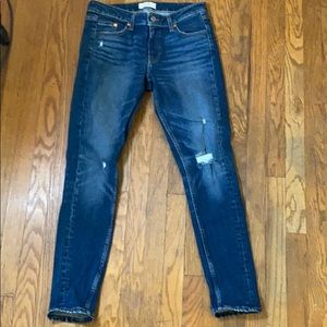 Levi’s Altered 711 Skinny Jean